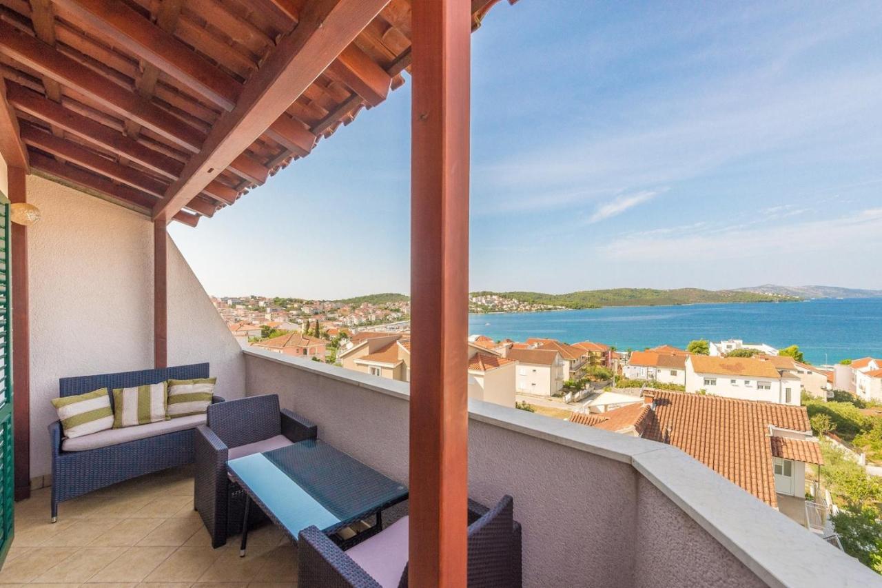 Apartments Ivana-Mira Okrug Gornji Exterior foto