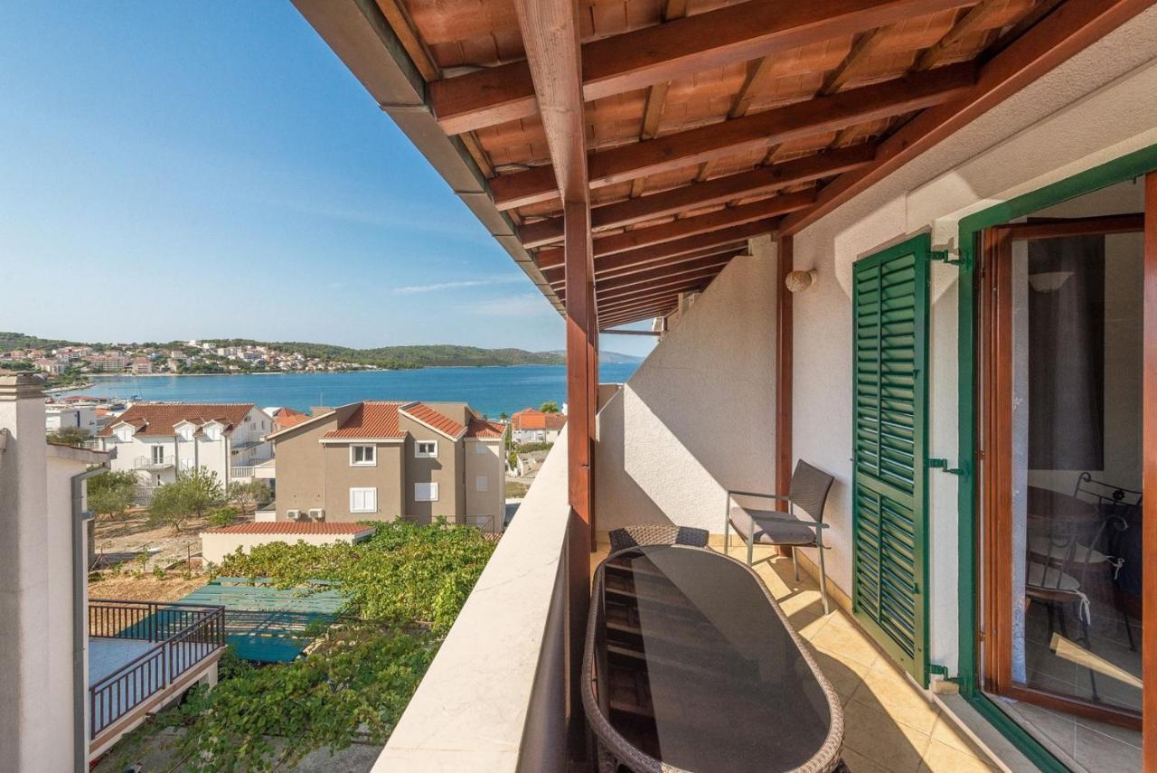 Apartments Ivana-Mira Okrug Gornji Exterior foto